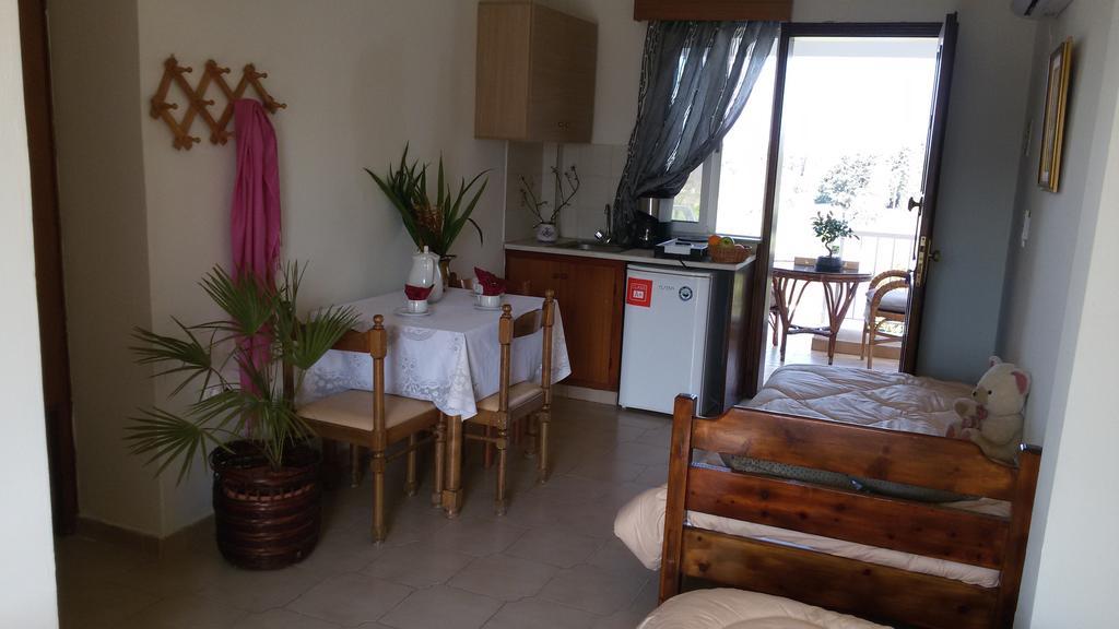 Eftihia Apartments Kos Town Room photo